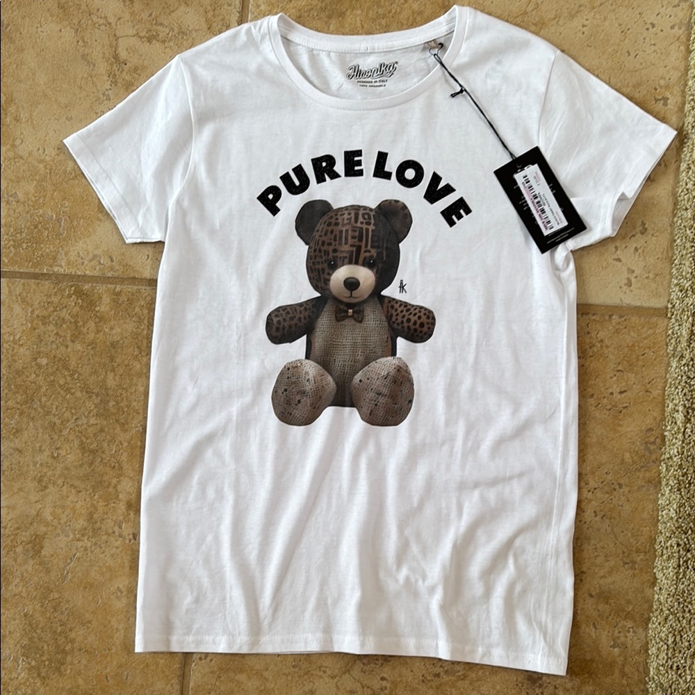Abercrombie & Fitch White Short Sleeve Tee with Teddy Bear Graphic